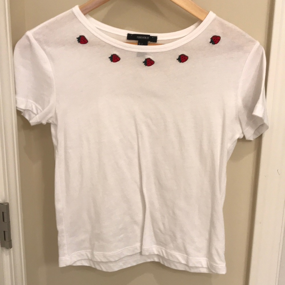 Cute strawberry white tee